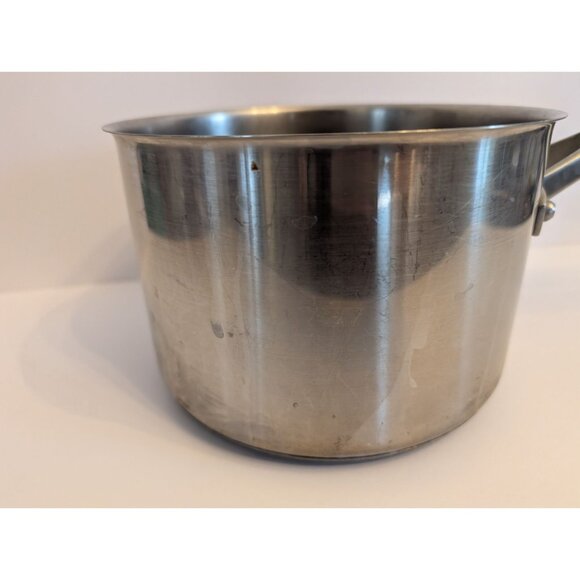 Select By Calphalon Stainless Steel Saucepan 3.5 Quart With Black Handle Dishwas - Picture 2 of 6